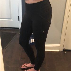 ATHLETA BLACK LEGGINGS